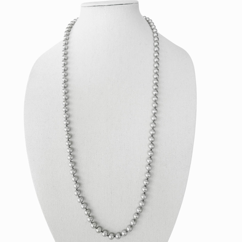 Monet Gray Knotted Elegant Vintage Silver Tone Faux Pearl Necklace 35.5” Long
